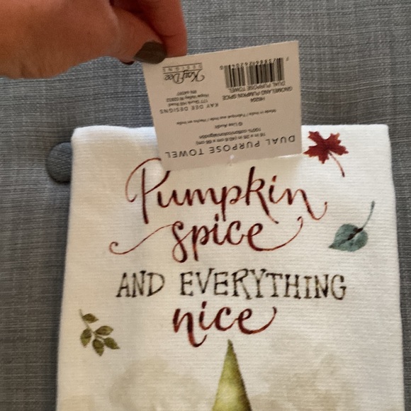 Fall Decorative Towel - Picture 2 of 3